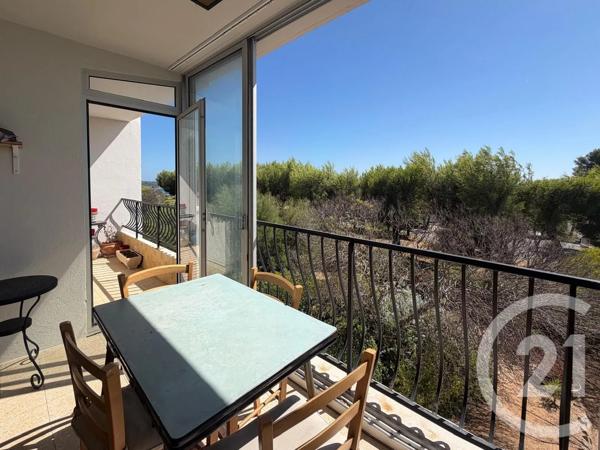 Appartement à vendre  3 pièces - 59,12 m 2   BANDOL  - 83