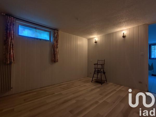 Maison 5 pièces de 131 m² à Clessé (79350)