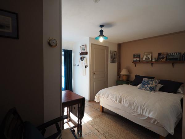 Grande demeure 17ème siècle 9 chambres avec jardin bucolique abrité des regards