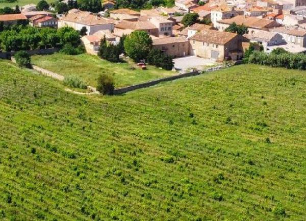 Terrain à vendre    Bizanet