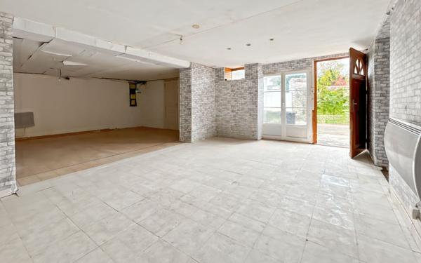 Maison à vendre    3 pièces •  Janville