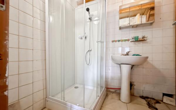 Maison à vendre    3 pièces •  Janville