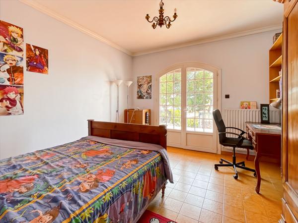 Maison Carry Le Rouet 8 pièce(s) 178.09 m2