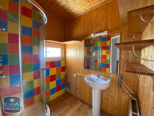 Appartement à louer 4 pièces 84.85m² Sathonay-Camp (69580)