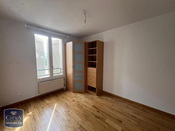 Appartement à louer 4 pièces 84.85m² Sathonay-Camp (69580)