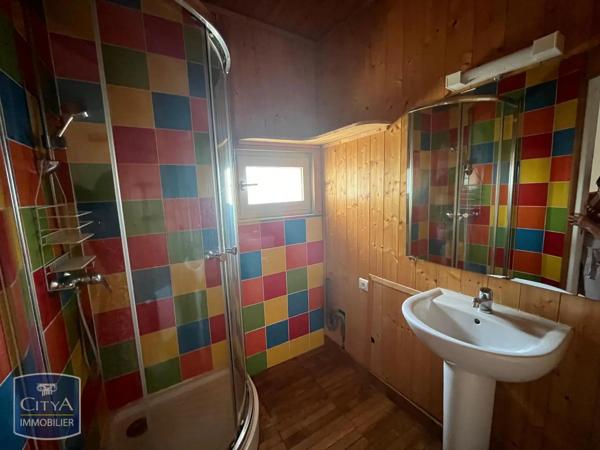 Appartement à louer 4 pièces 84.85m² Sathonay-Camp (69580)