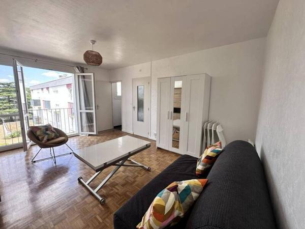 Appartement 1 pièce                                        - 44300 Nantes Réf : 12260