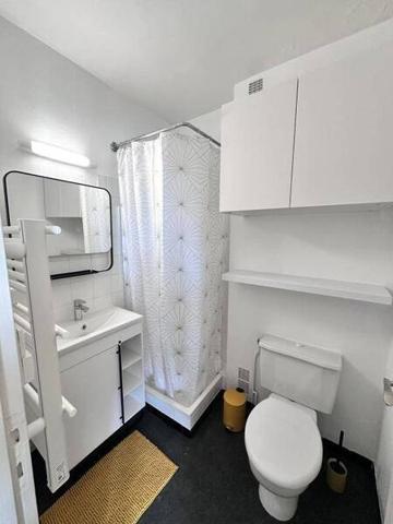 Appartement 1 pièce                                        - 44300 Nantes Réf : 12260