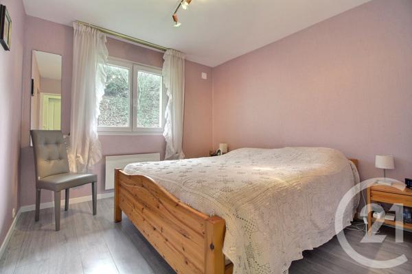 Appartement F2 à vendre  4 pièces - 100 m2 EVIAN LES BAINS - 74