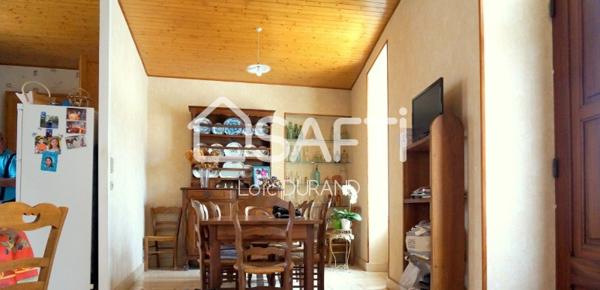 Panneaux solaires, chauffe eau thermodynamique et pompe à  chaleur.