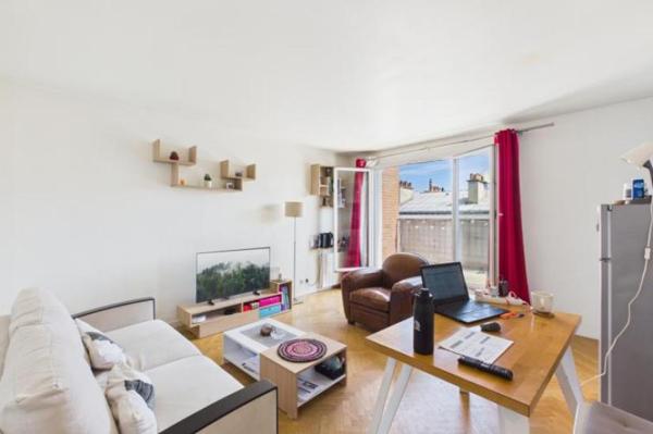 Vente - Appartement 1 pièces 45 m 2 AUBERVILLIERS (93300)
