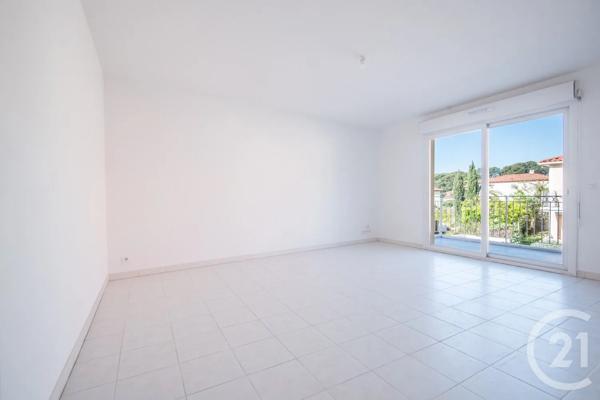 Appartement T3 à vendre  3 pièces - 66,41 m 2   ANTIBES  - 06