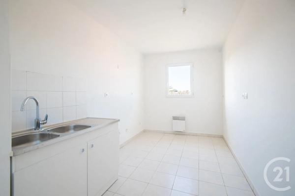 Appartement T3 à vendre  3 pièces - 66,41 m 2   ANTIBES  - 06
