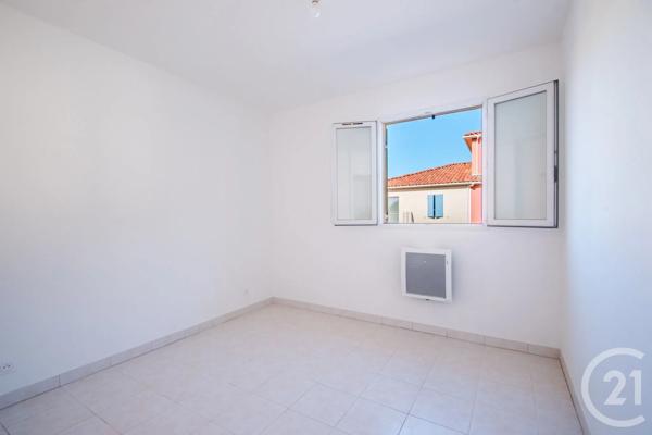 Appartement T3 à vendre  3 pièces - 66,41 m 2   ANTIBES  - 06