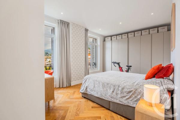 Appartement F3 à vendre  3 pièces - 87,50 m 2   MENTON  - 06