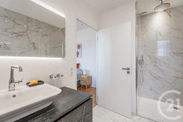 Appartement F3 à vendre  3 pièces - 87,50 m 2   MENTON  - 06