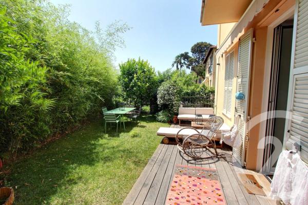 Appartement F3 à vendre  3 pièces - 87,50 m 2   MENTON  - 06
