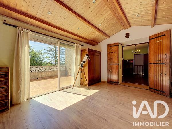 Maison à vendre 9 pièces 140 m² Caderousse