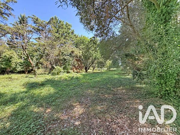 Maison à vendre 9 pièces 140 m² Caderousse