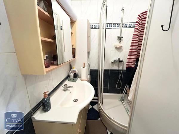 Appartement à louer 1 pièce 35.6m² Valenciennes (59300)