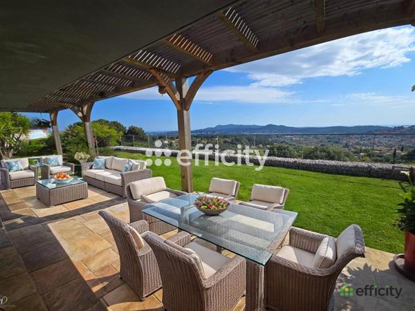 Maison 5 pièces - 140 m²