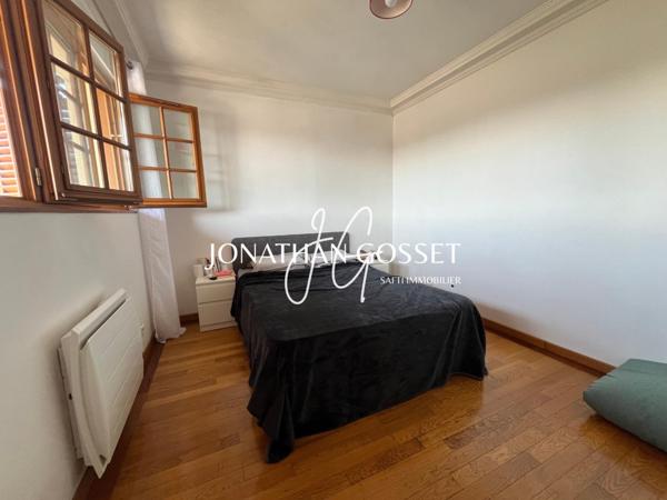 Carrières-sous-Poissy: Appartement 2 pièces -42m²-1 ch