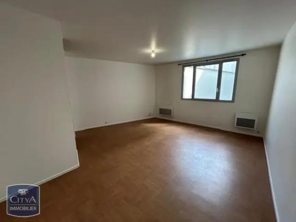 Appartement à louer 1 pièce 31.87m² Tours (37000)