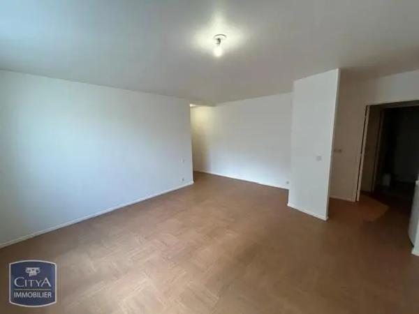 Appartement à louer 1 pièce 31.87m² Tours (37000)