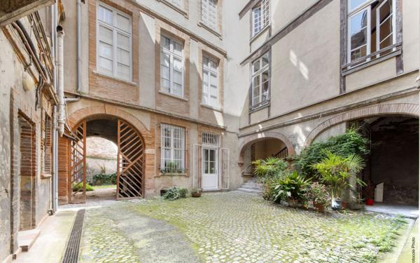 Appartement à vendre    4 pièces • 81 m2 Toulouse