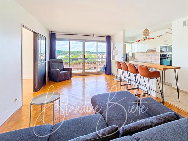 Appartement familial à 15 mn du RER