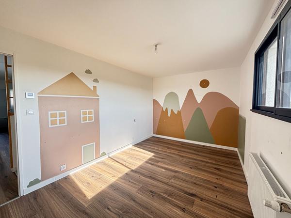 EXCLUSIVITE - MAISON SAINT ERBLON - 4 CHAMBRES - EXPOSITION SUD