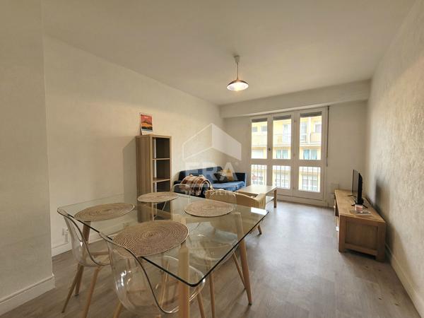 LOCATION MEUBLEE - PAU - Secteur Verdun : Appartement T3 de 63m²  avec 2 balcons et parking
