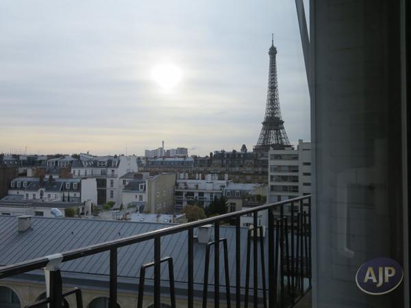Appartement à louer Paris 7eme : 4 pièces, 112m² avec 3 chambre(s) à 4 294€ - AJP Immobilière Passy Paris 16