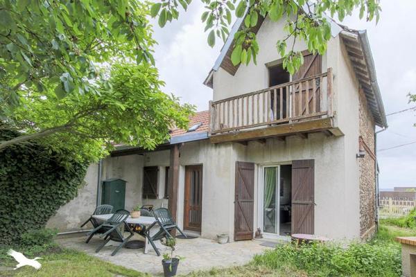 Maison à vendre 259 000 € Aubergenville 4 p 79 m² DPE G