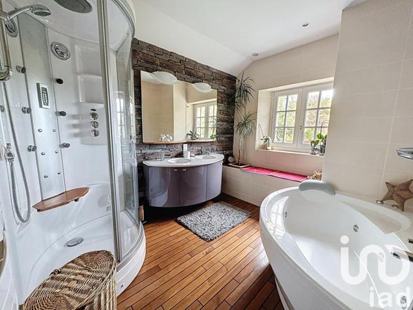 Maison à vendre 6 pièces 230 m² Festigny