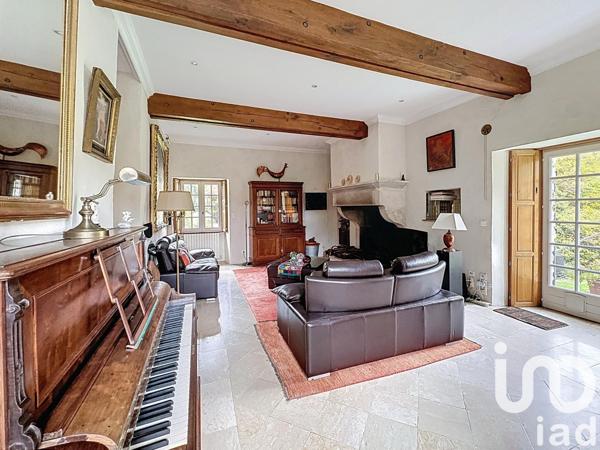 Maison à vendre 6 pièces 230 m² Festigny