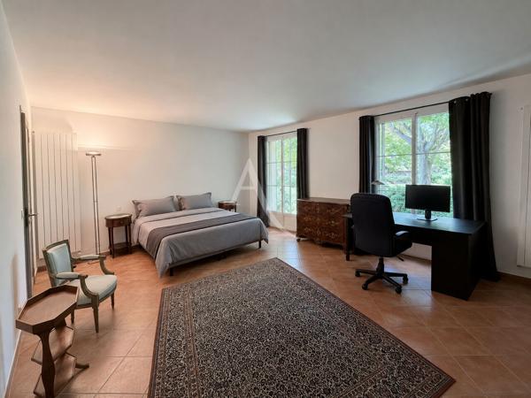 Maison coup de coeur 6 pièce(s) 210 m2