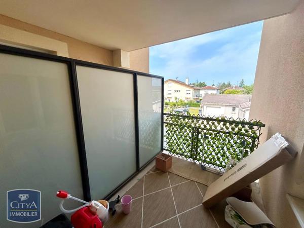 Appartement à louer 2 pièces 39.76m² Bourg-en-Bresse (01000)