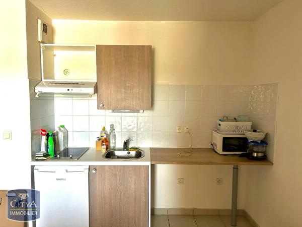 Appartement à louer 2 pièces 39.76m² Bourg-en-Bresse (01000)