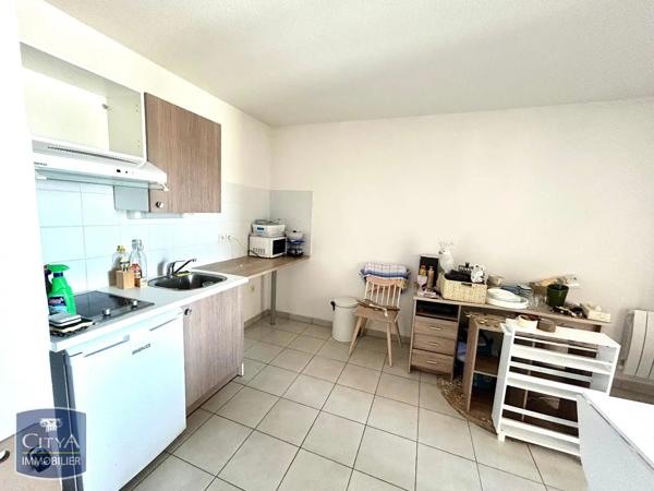 Appartement à louer 2 pièces 39.76m² Bourg-en-Bresse (01000)