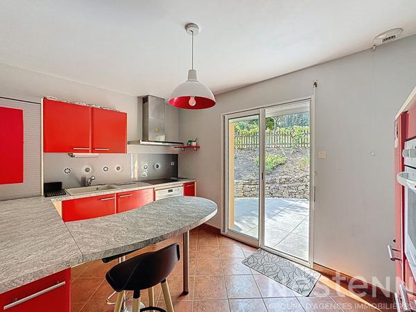 Maison contemporaine, vie de plain pied - 106m² - 4 chambres - sous-sol ; Languidic.