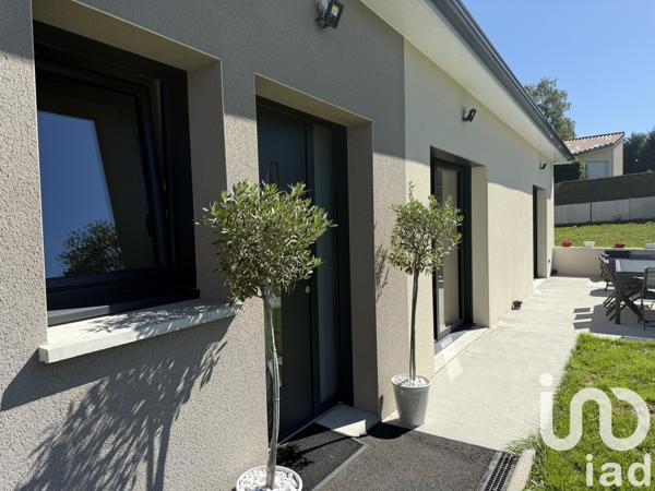 Maison à vendre 4 pièces 114 m² Saint-Pierre-Eynac