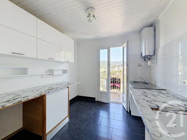 Appartement F3 à vendre  3 pièces - 55,56 m 2   AJACCIO  - 201