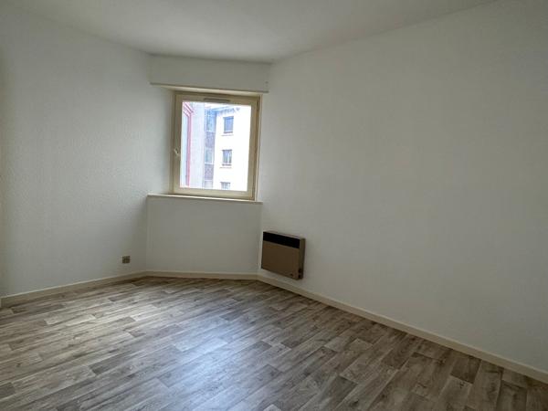Loue Bourg T3 quartier Brou avec cave et garage