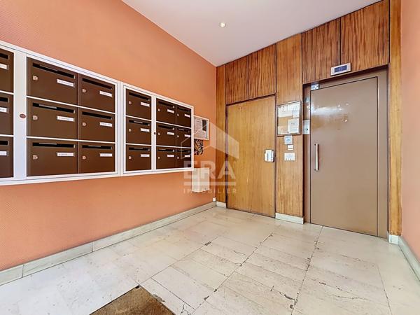 Michel Bizot Studio/ 2 pièces 39 m²