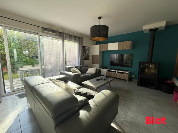 Maison 6 pièce(s)