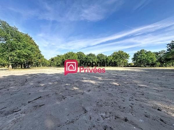 HOURTIN-PORT - VOTRE TERRAIN À BÂTIR DE 542 M² À DEUX PAS DU LAC