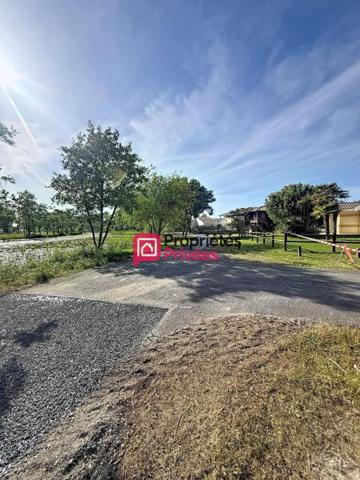 HOURTIN-PORT - VOTRE TERRAIN À BÂTIR DE 542 M² À DEUX PAS DU LAC