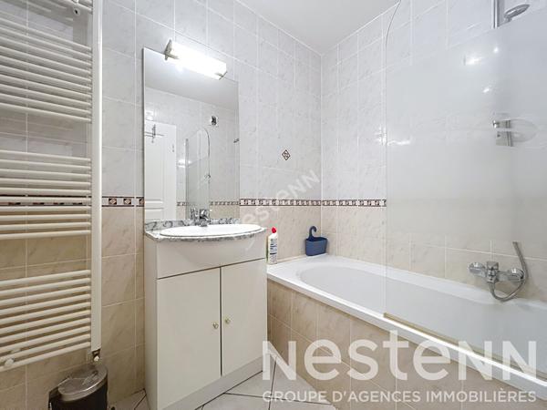 Appartement Moulins Les Metz 3 pièce(s) 71m2 - 3 pièces - 2 chambres - terrasse - garage - parking