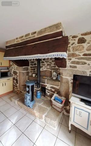 Location - Maison Scrignac 29640 8 pièces 188 m 2 2055 m 2